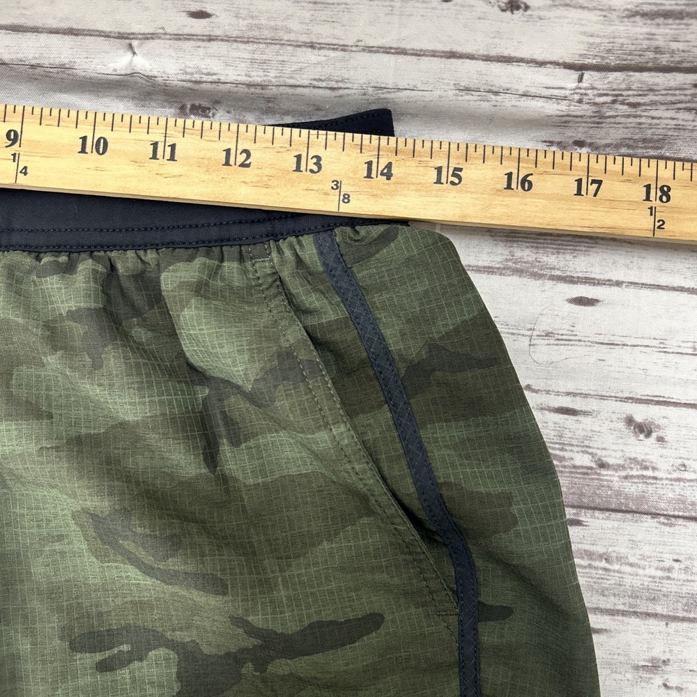Vuori Stockton Shorts Mens L Camo Green Compression Lined Athletic Drawstring 6" - Picture 5 of 9